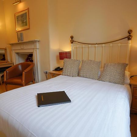 Waveney House Hotel بسلس المظهر الخارجي الصورة