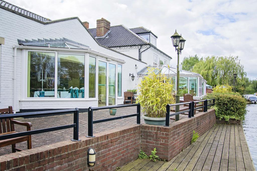 Waveney House Hotel بسلس المظهر الخارجي الصورة