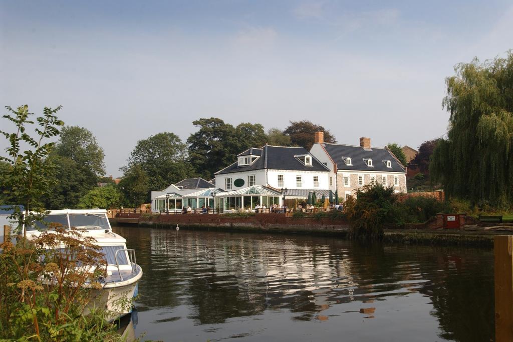 Waveney House Hotel بسلس المظهر الخارجي الصورة